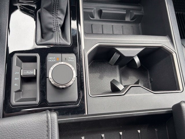 2026 Toyota Tundra SR5 CrewMax 5.5' Bed