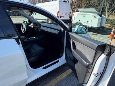 2022 Tesla Model Y Performance Dual Motor All-Wheel Drive