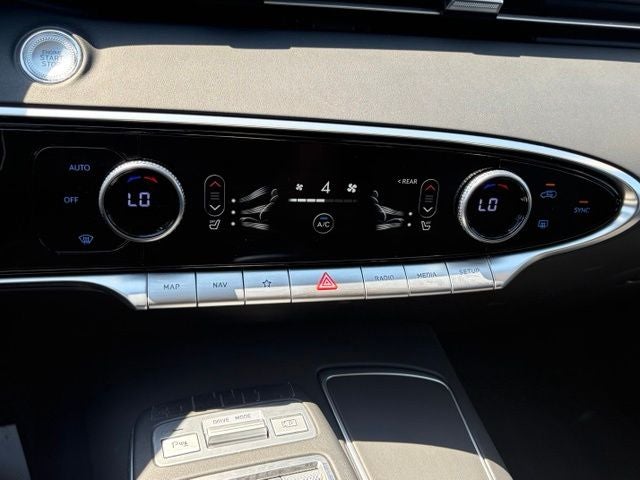 2025 Genesis GV70 2.5T AWD