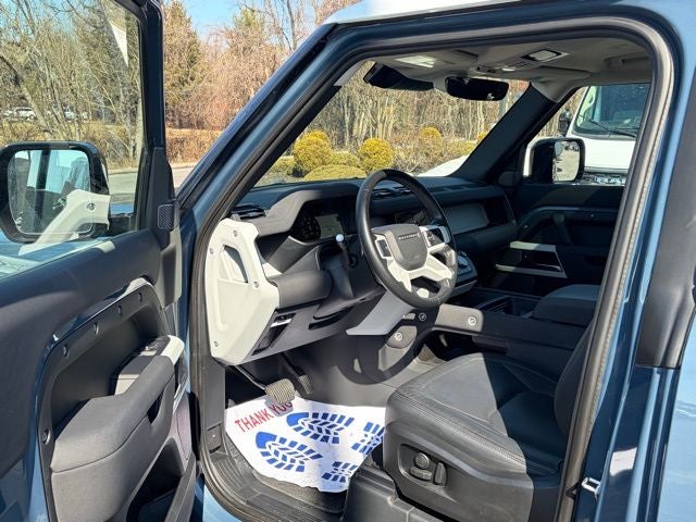 2023 Land Rover Defender 90 S