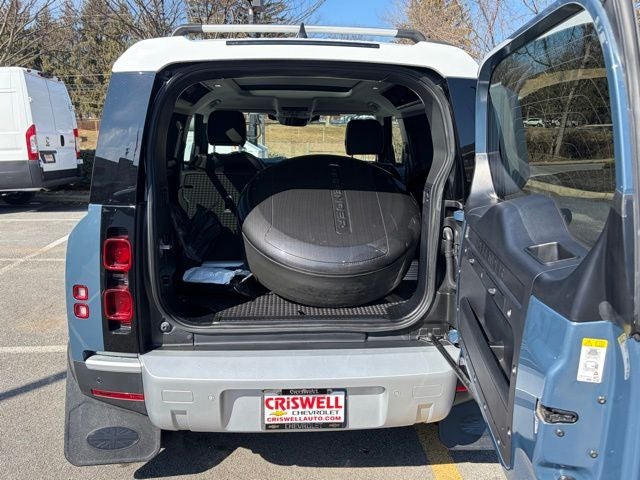 2023 Land Rover Defender 90 S